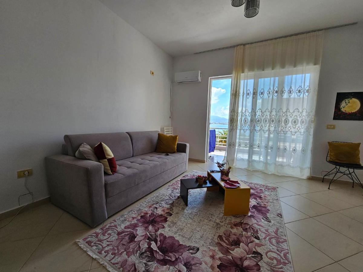 Sunshine Apartment Sarandë Exteriör bild